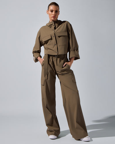 Ava Pant [Safari]
