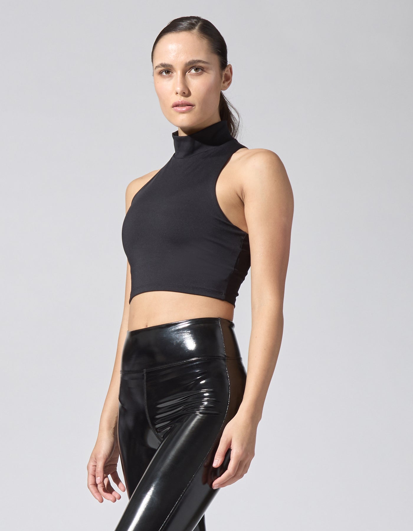 Blade Crop Top [BLACK]