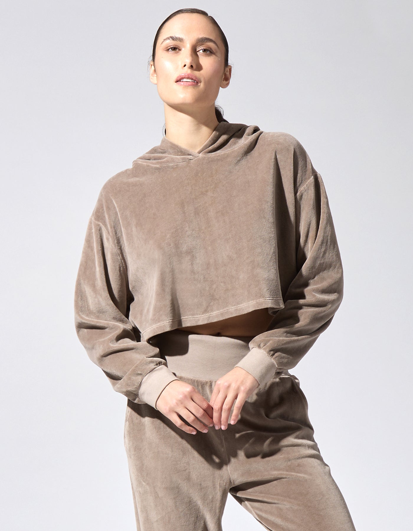 Velour Cropped Hoodie [Khaki]