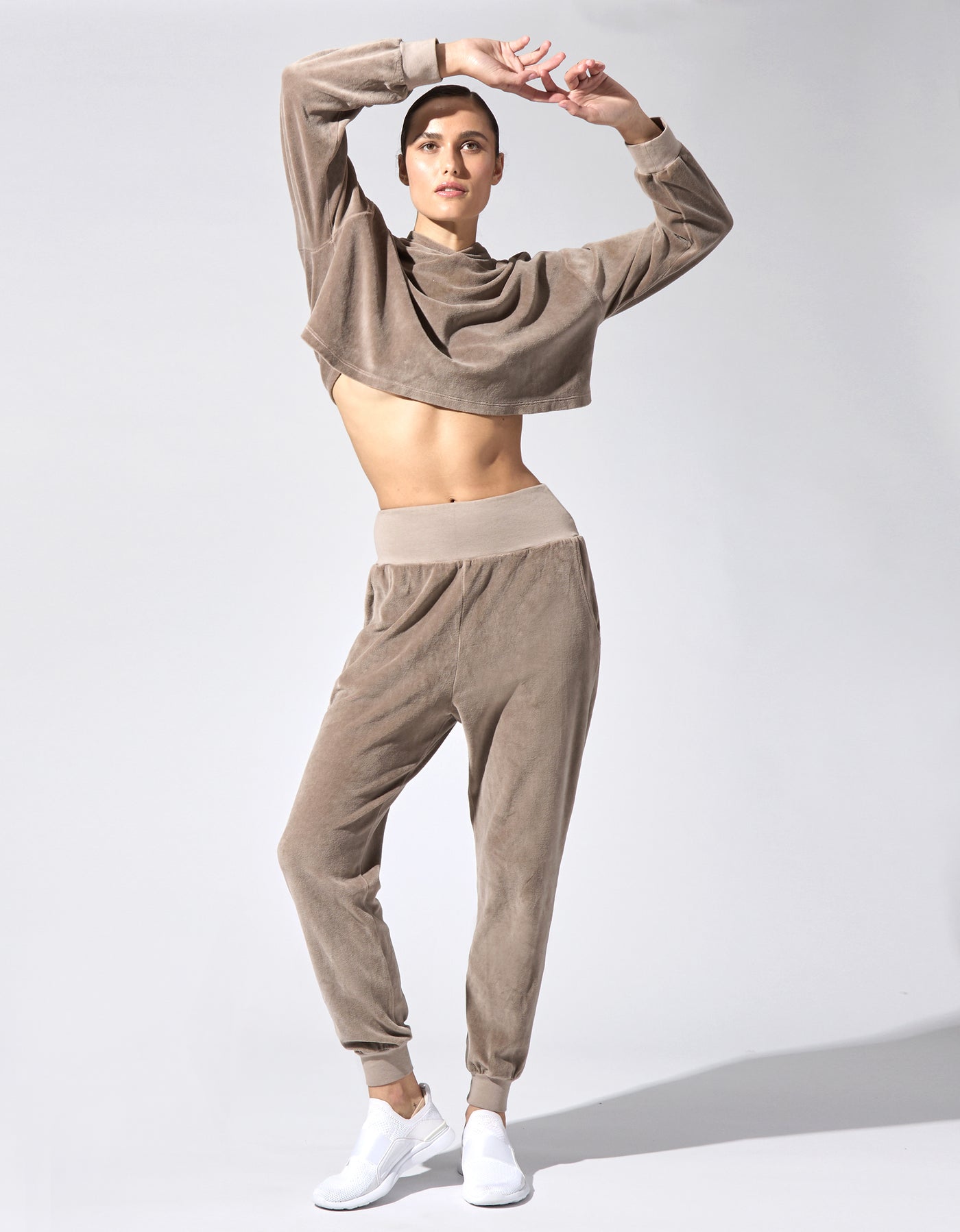Velour Cropped Hoodie [Khaki]